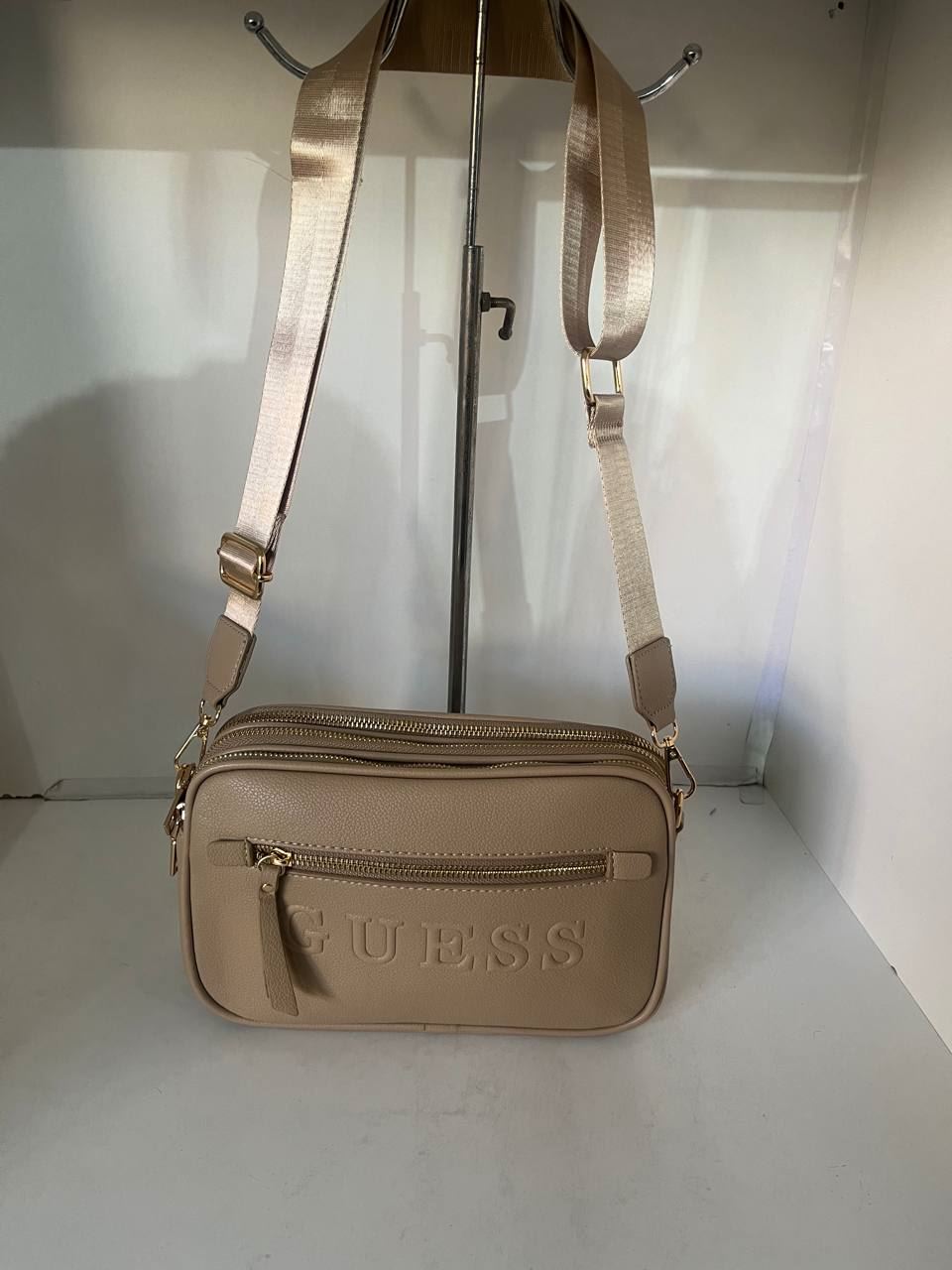 Bolso Guess relieve - Imagen 3