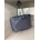 Bolso Guess rombos - Imagen 2