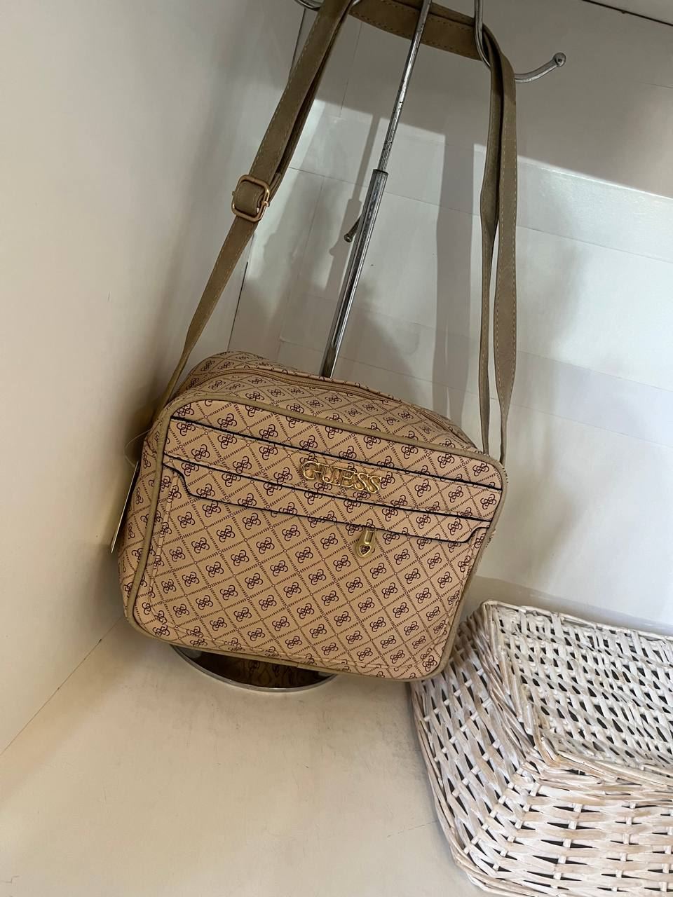 Bolso Guess - Imagen 3