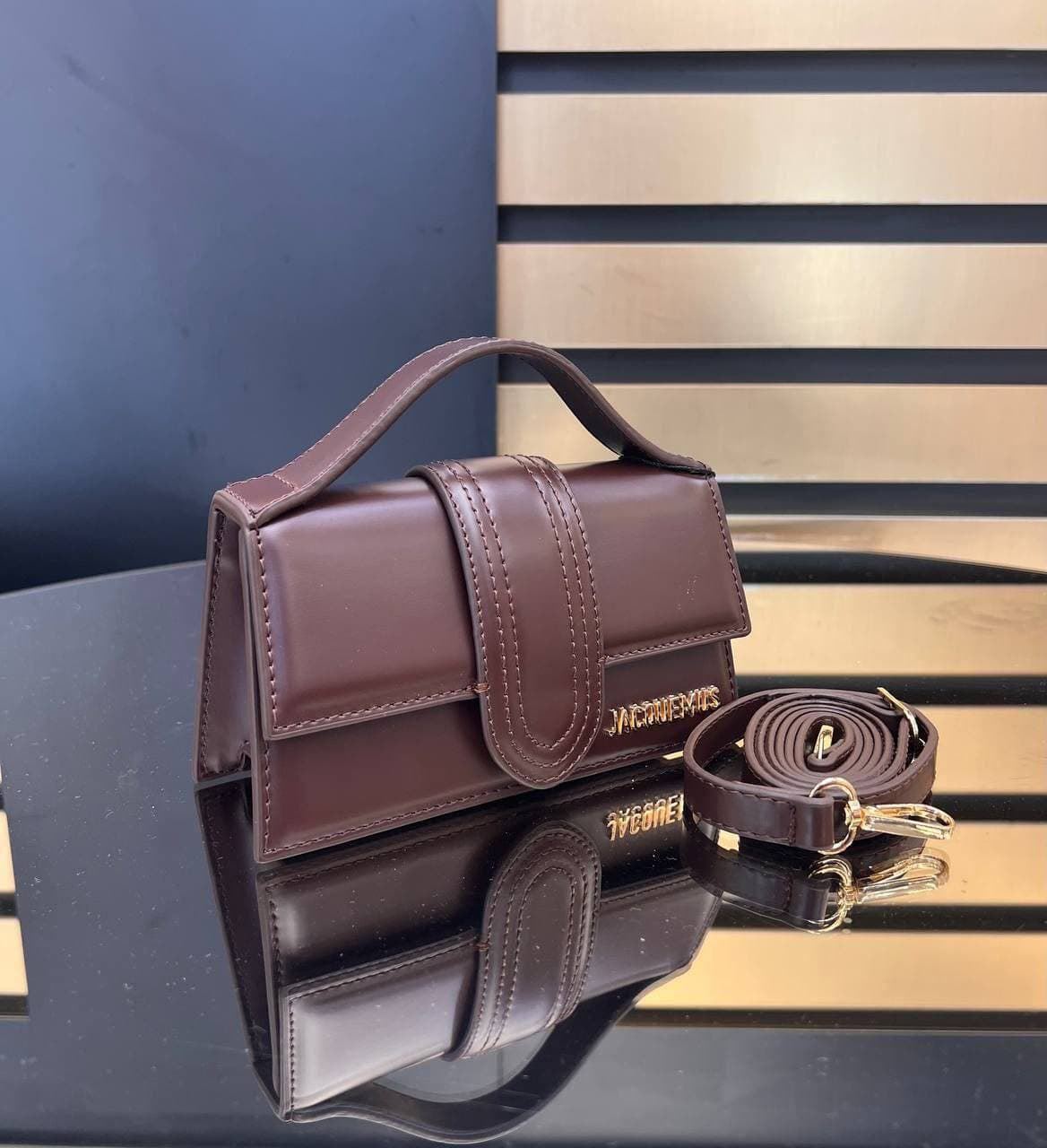 Bolso Jaquemus Le Bambino - Imagen 8