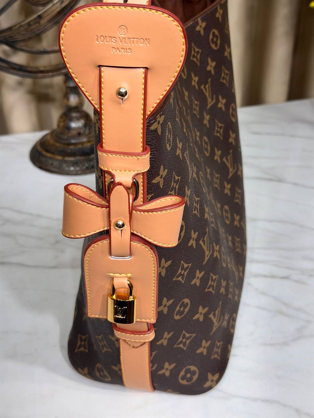 Bolso Louis Vuitton All-In - Imagen 7