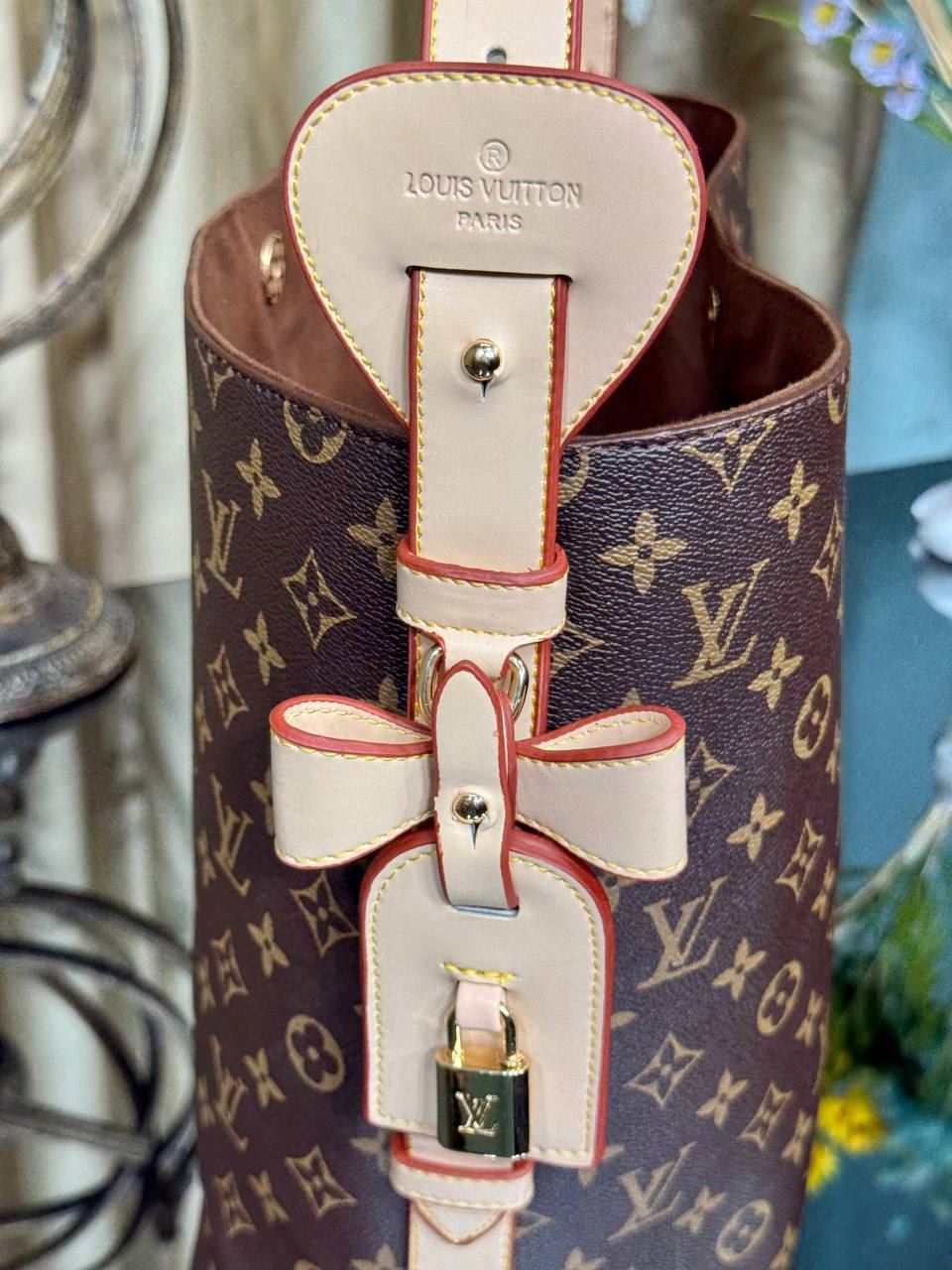 Bolso Louis Vuitton All-In - Imagen 9