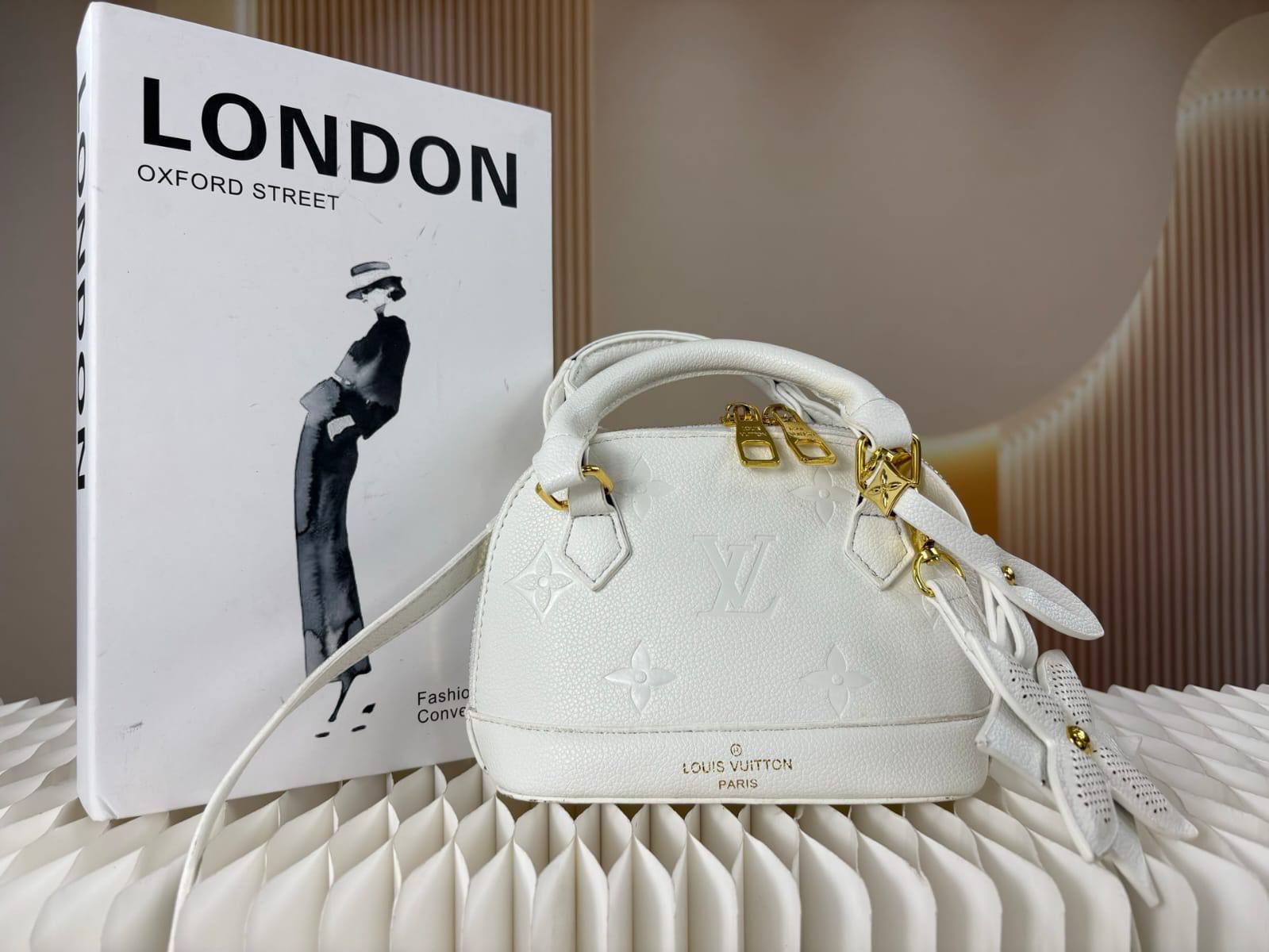Bolso Louis Vuitton Alma Bb - Imagen 1