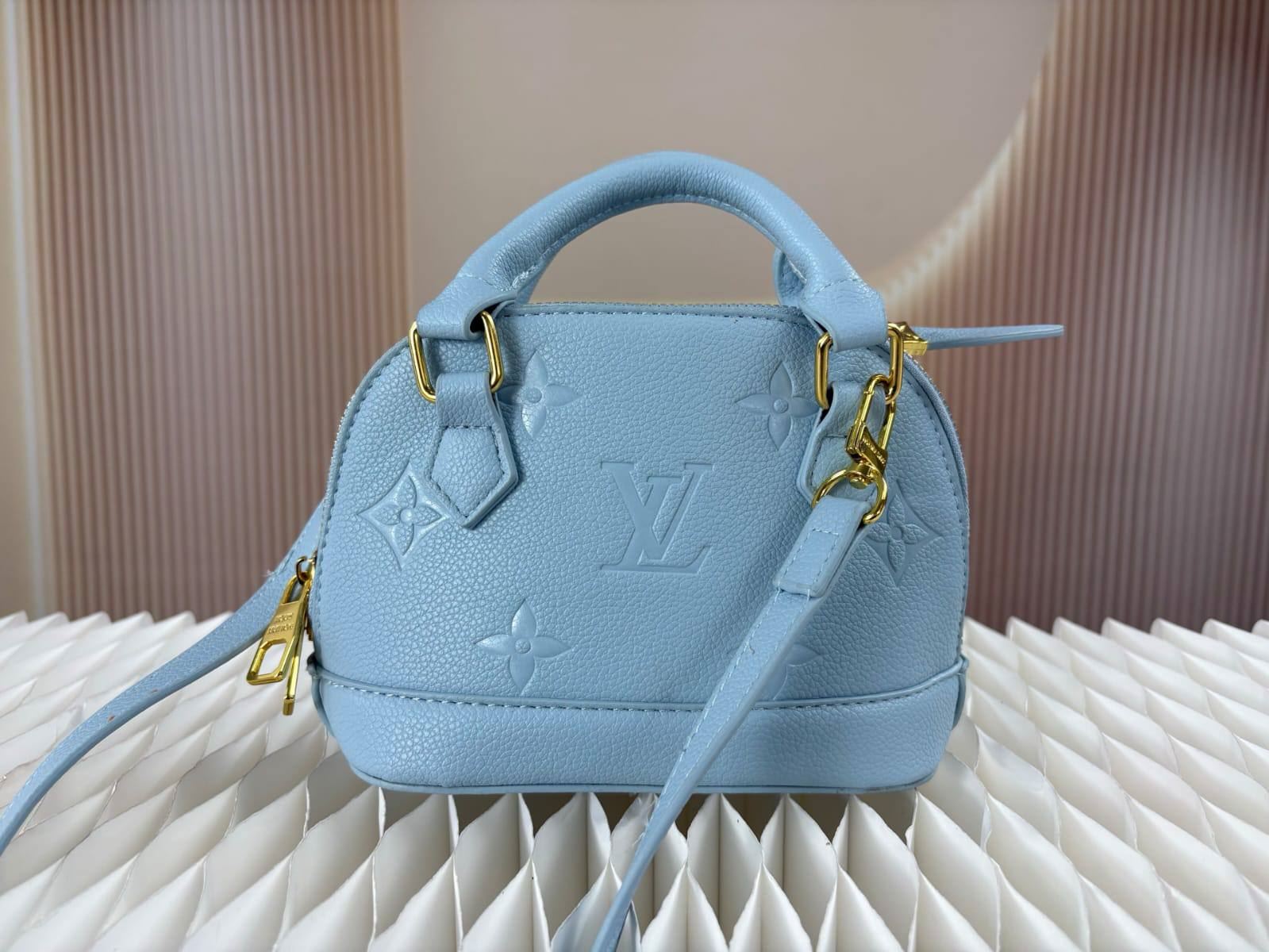 Bolso Louis Vuitton Alma Bb - Imagen 4