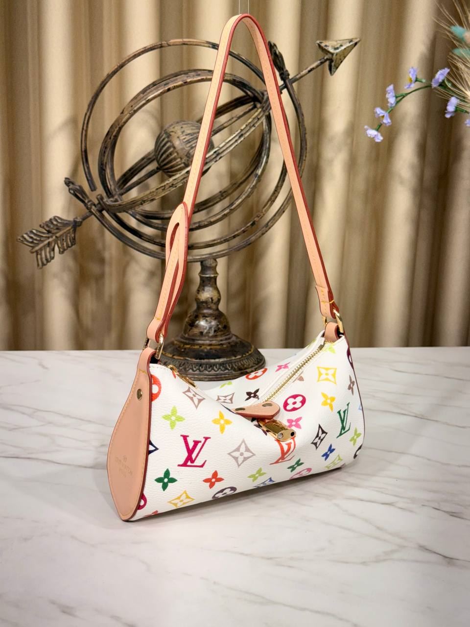 Bolso Louis Vuitton crossbody - Imagen 4
