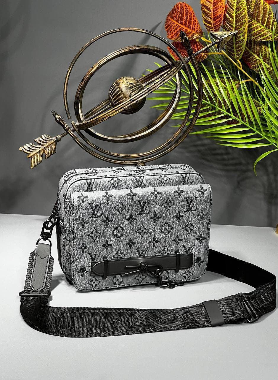 Bolso Louis Vuitton LV Steamee messenger - Imagen 1