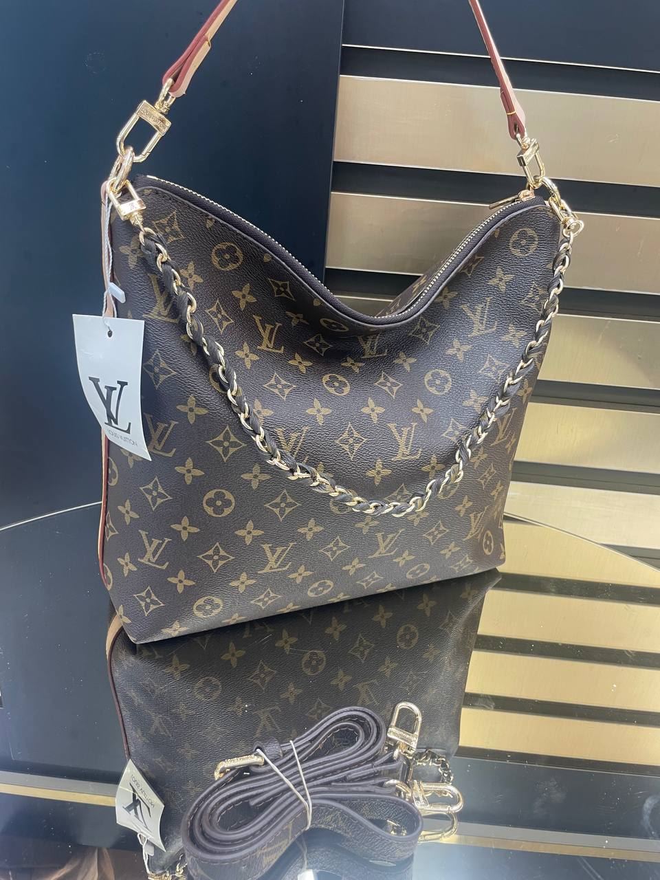 Bolso Louis Vuitton Multipass - Imagen 1