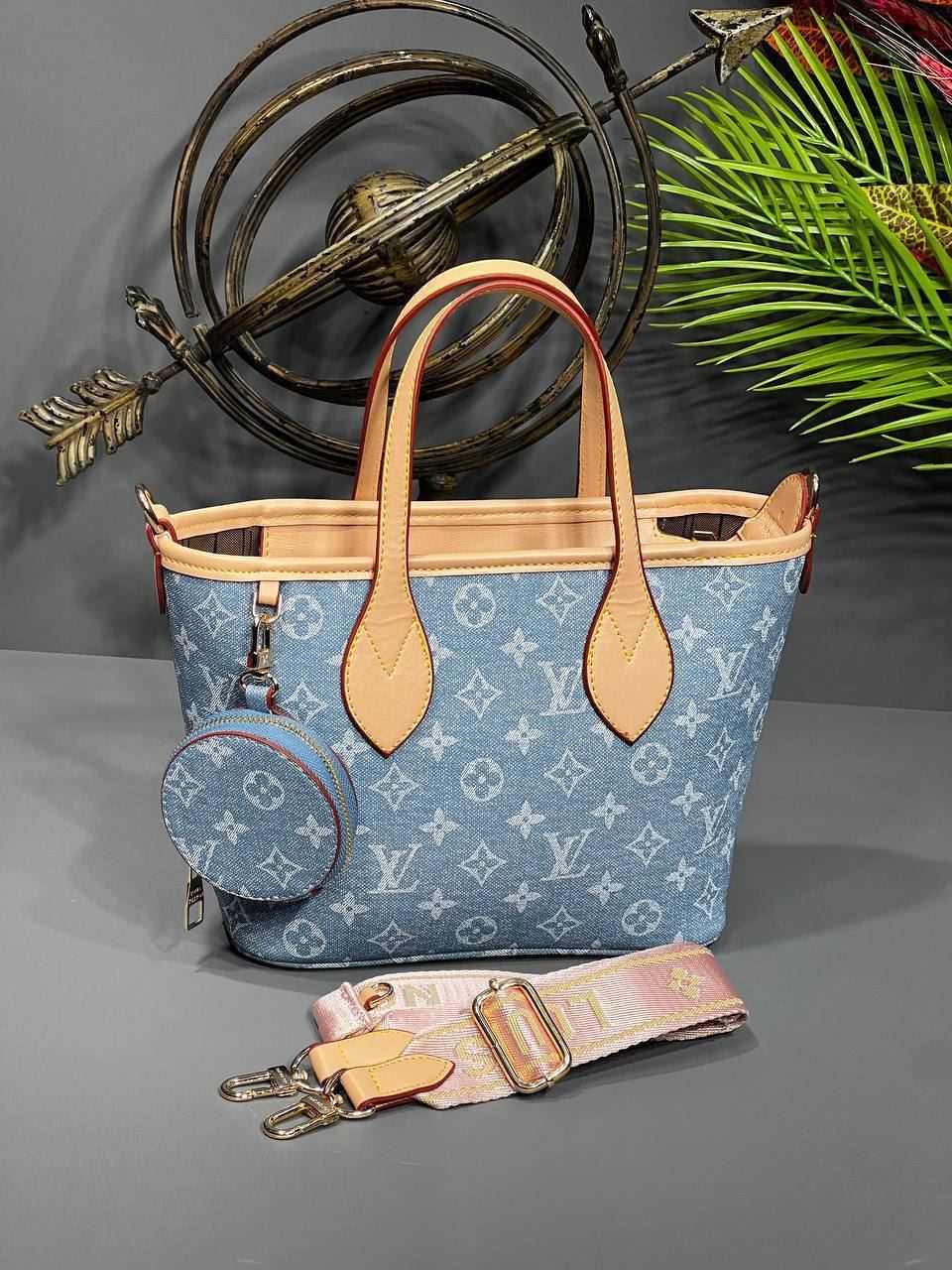 Bolso Louis Vuitton neverfull mini - Imagen 1