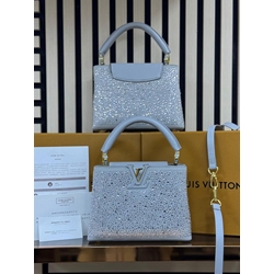 Bolso Louis Vuitton pedrería - Imagen 2