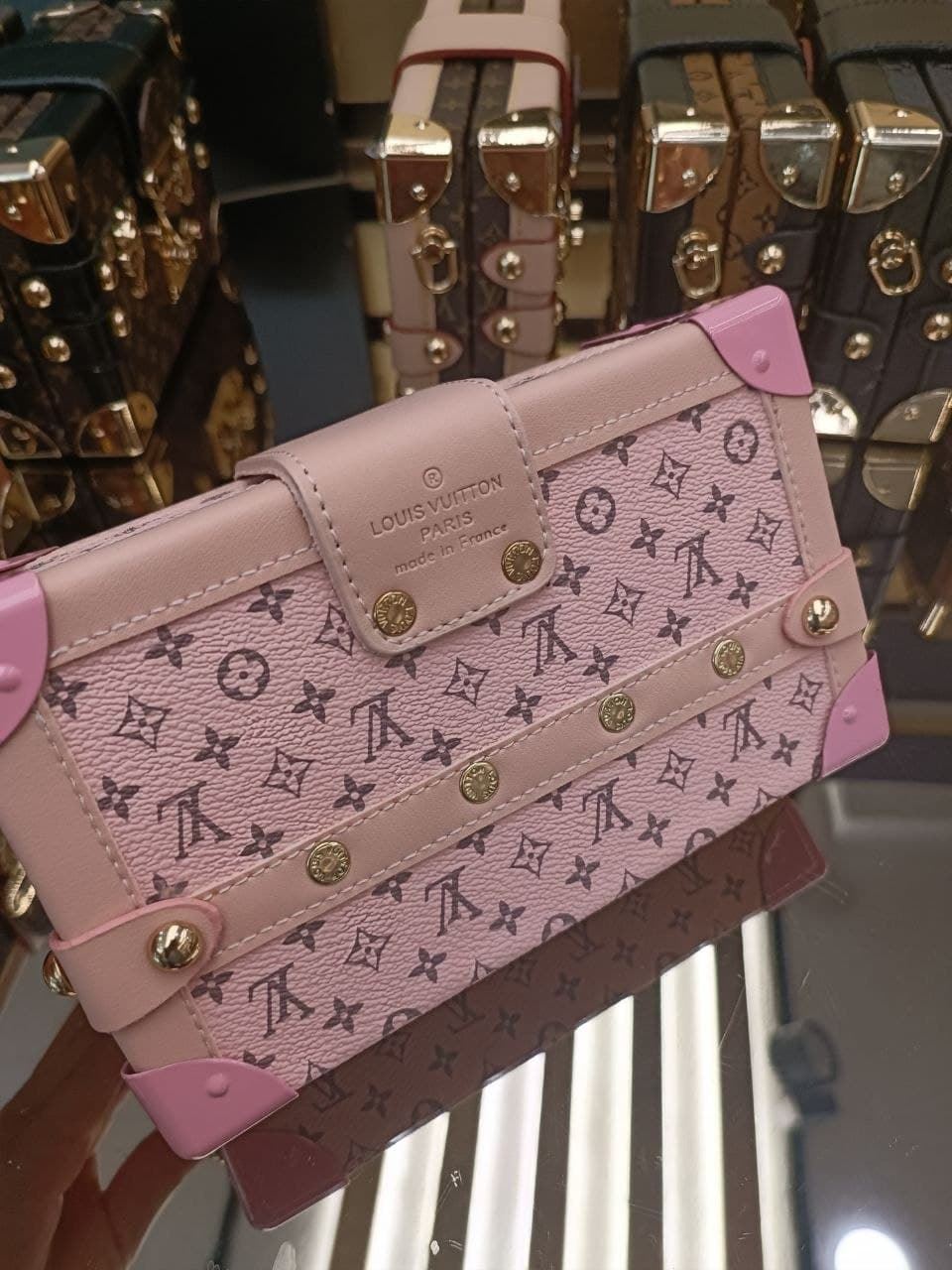 Bolso Louis Vuitton petite malle - Imagen 6
