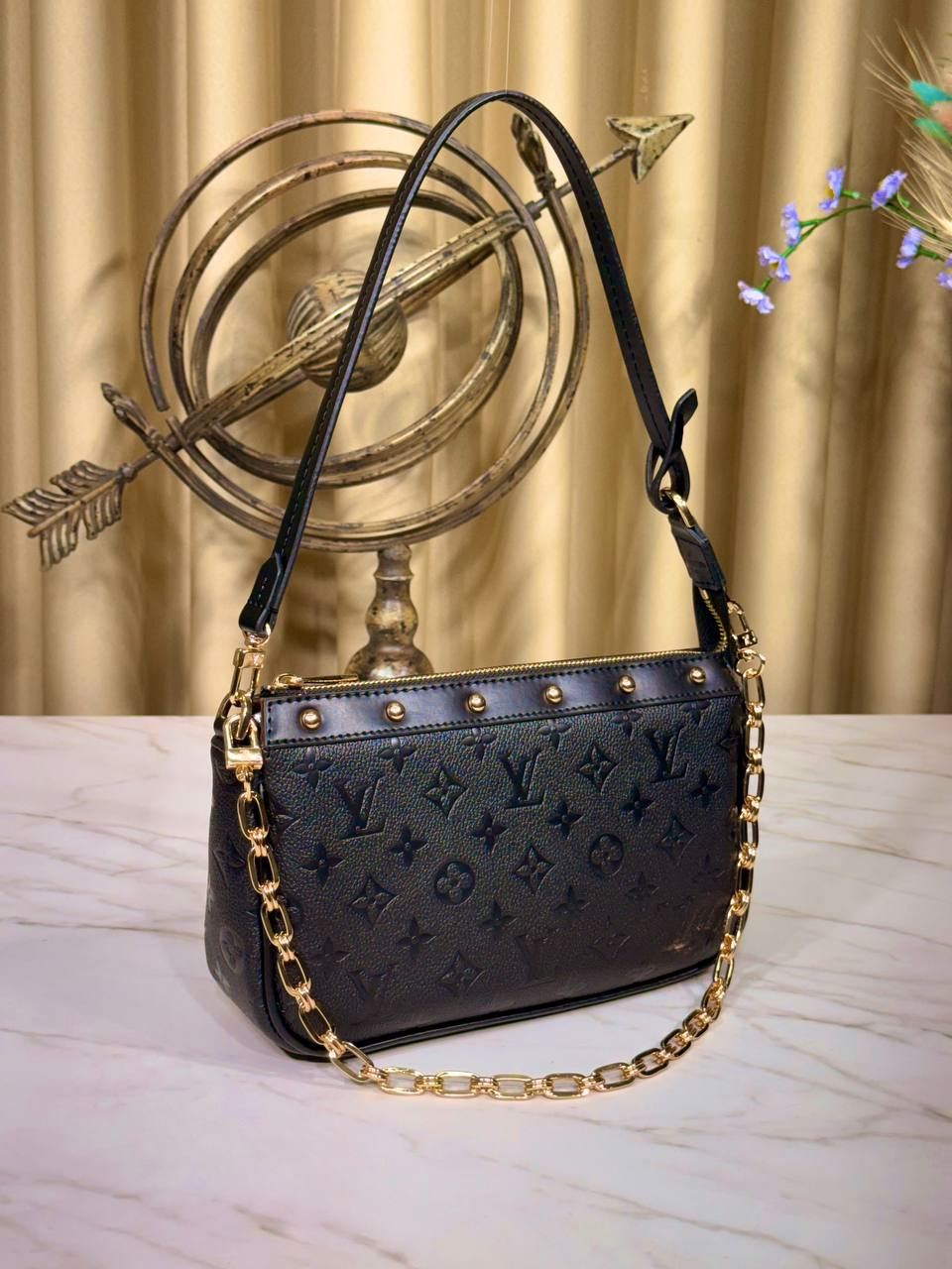 Bolso Louis Vuitton Pochette - Imagen 7