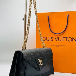 Bolso Louis Vuitton  very Chain - Imagen 1
