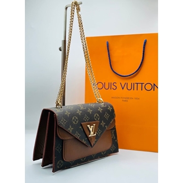 Bolso Louis Vuitton  very Chain - Imagen 2