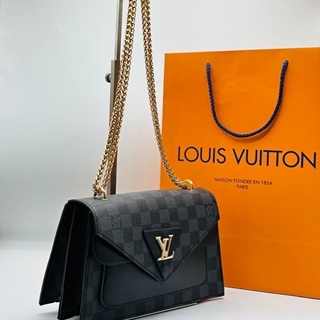 Bolso Louis Vuitton very Chain - Imagen 1