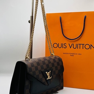 Bolso Louis Vuitton very Chain - Imagen 2