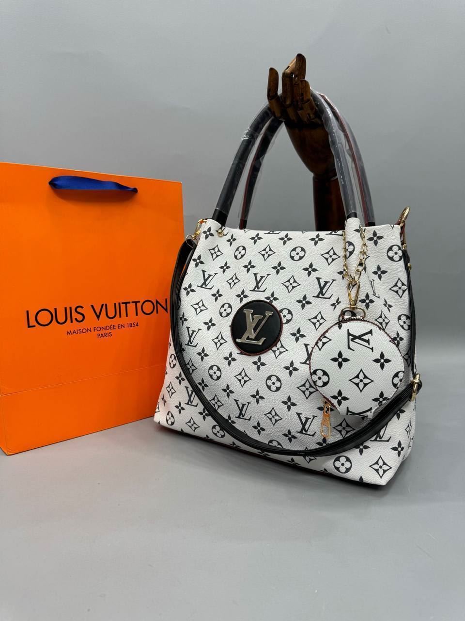 Bolso Louis Vuitton - Imagen 1