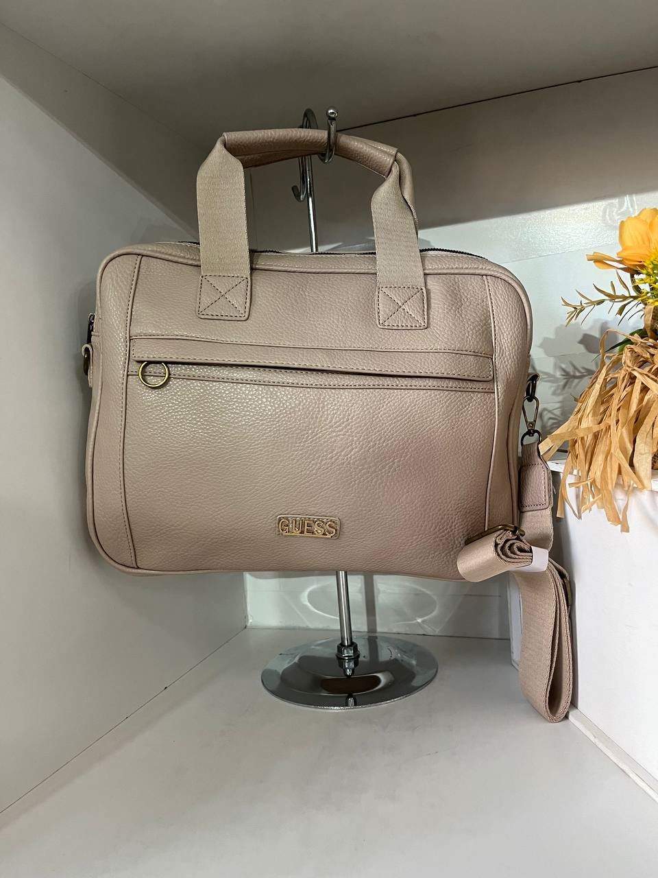 Bolso maletín Guess - Imagen 1