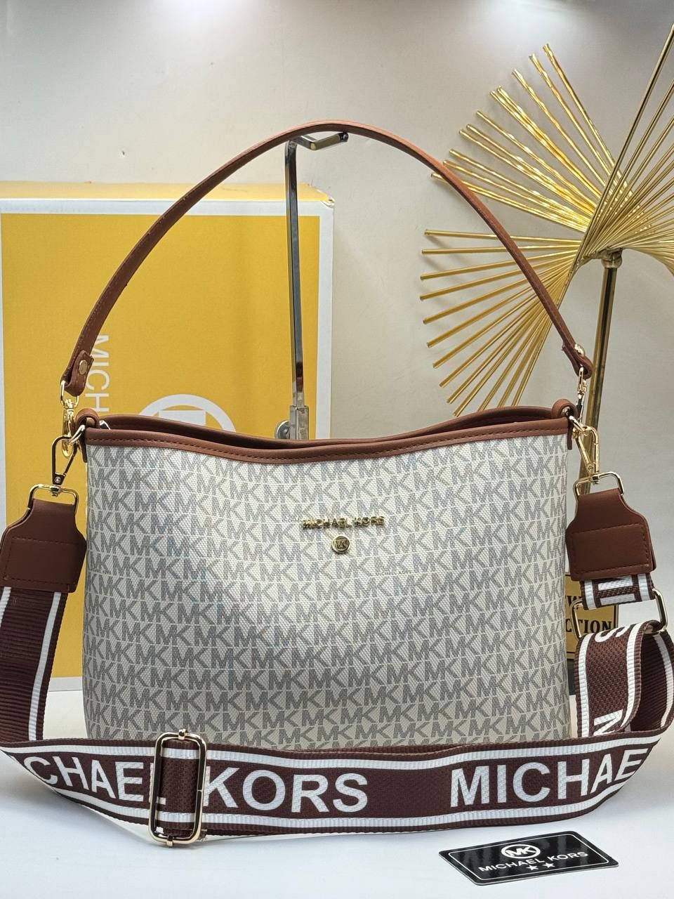 Bolso Michael Kors Jet Set - Imagen 3