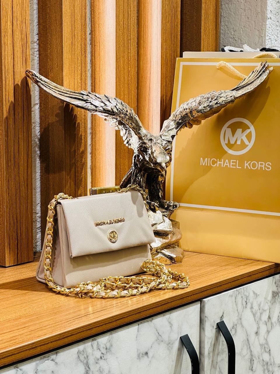 Bolso Michael Kors pequeño - Imagen 5