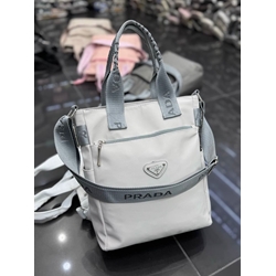 Bolso mochila Prada - Imagen 2