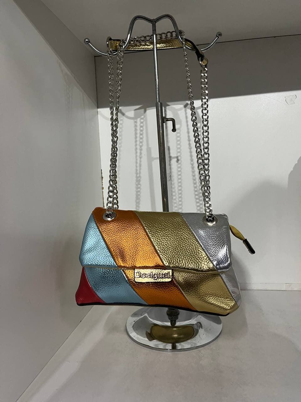 Bolso multicolor Guess - Imagen 6