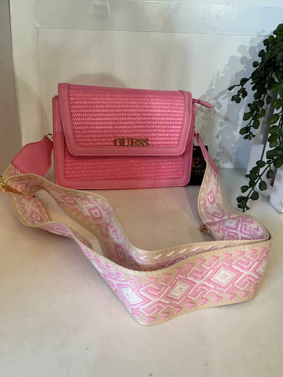Bolso pequeño de Guess - Imagen 4