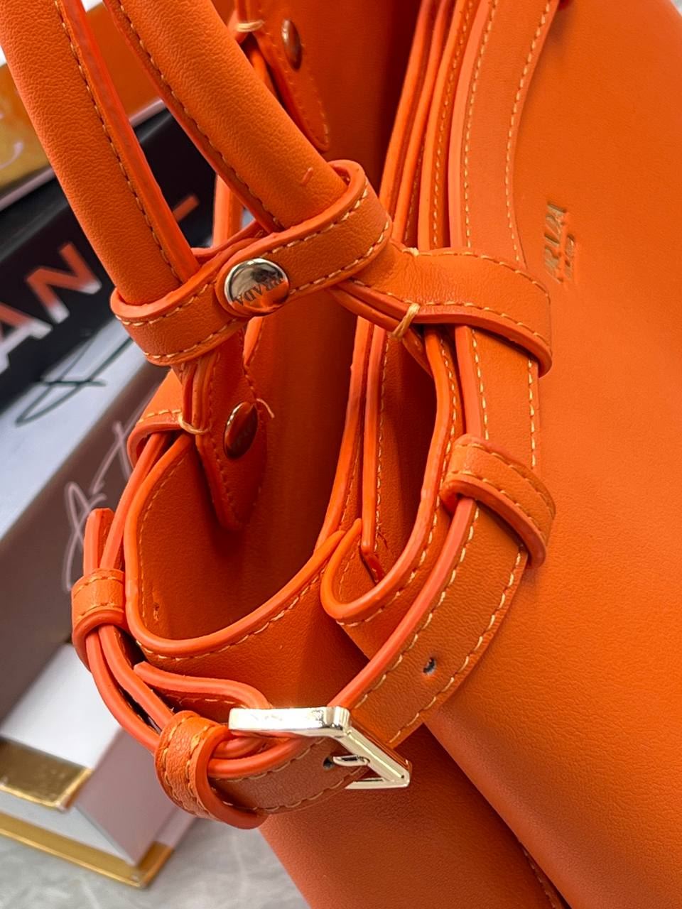 Bolso pequeño Prada Buckle - Imagen 7