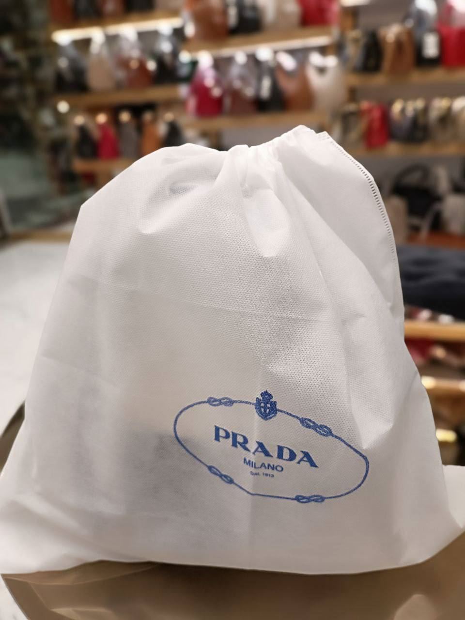 Bolso polipiel Prada - Imagen 7