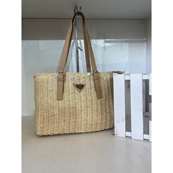 Bolso Prada de verano - Imagen 2