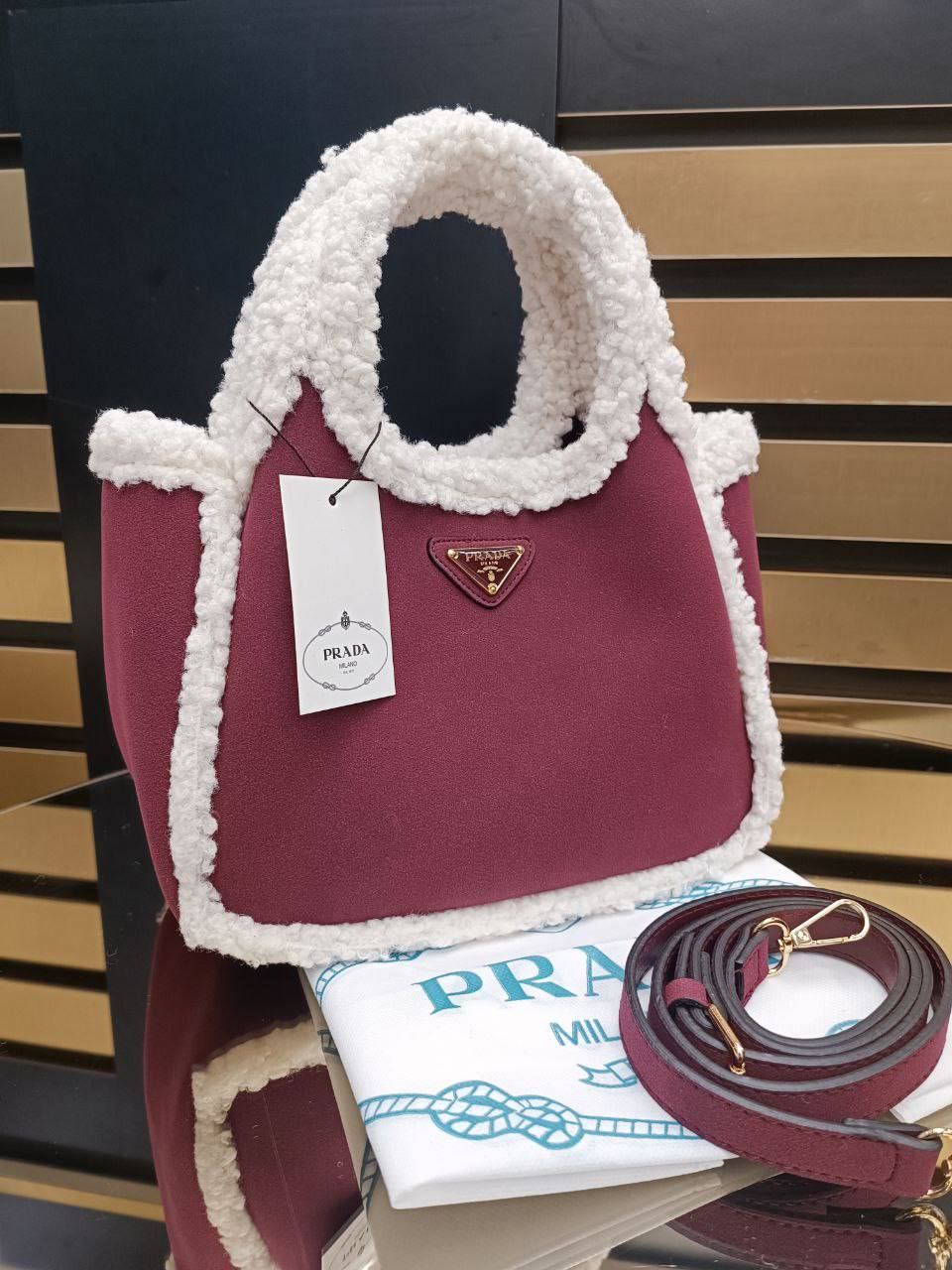 Bolso Prada mini Borrego - Imagen 2
