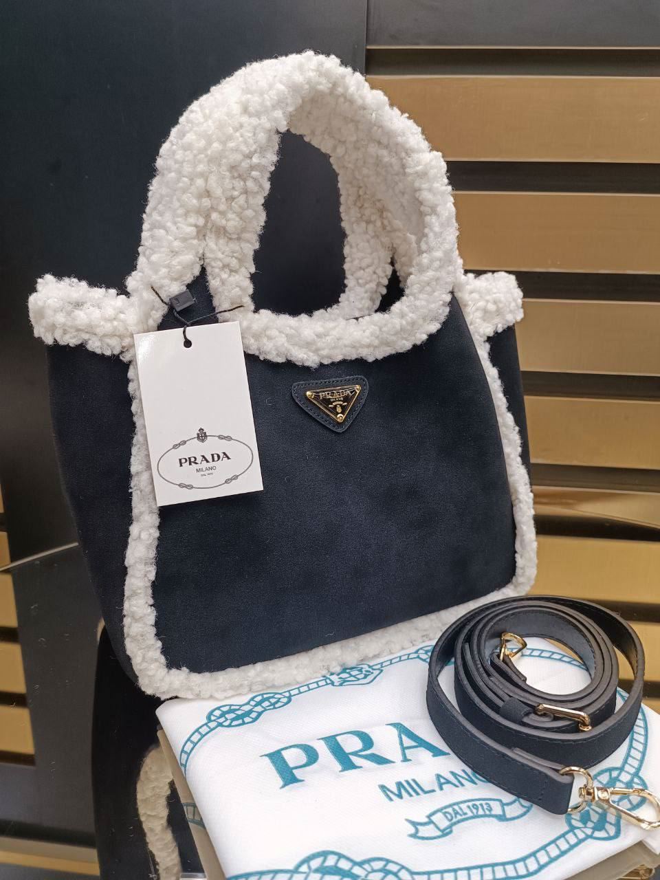 Bolso Prada mini Borrego - Imagen 3