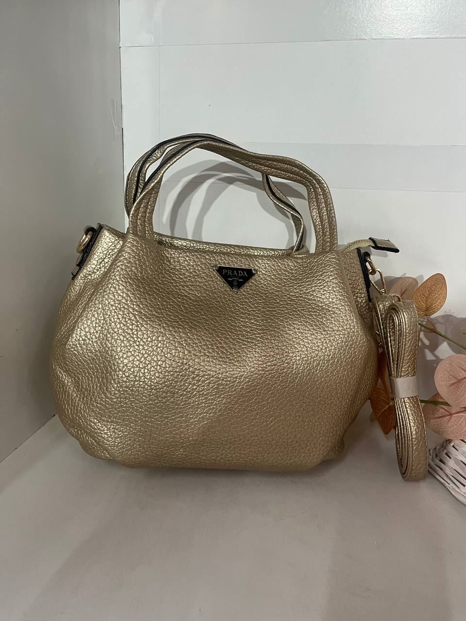 Bolso Prada polipiel - Imagen 4