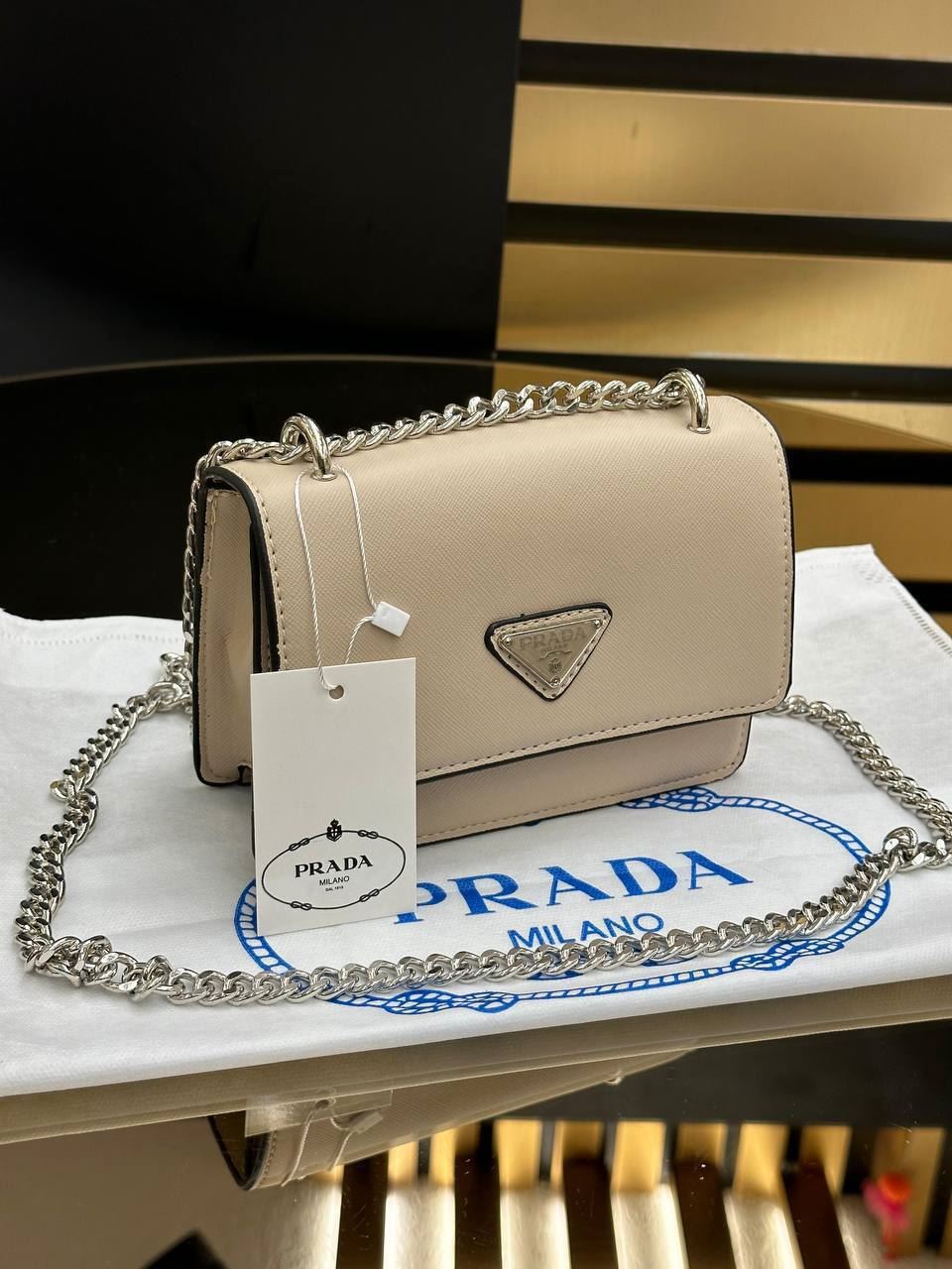 Bolso Prada polipiel - Imagen 2