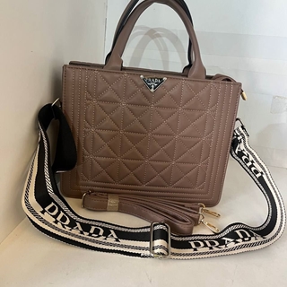 Bolso Prada polipiel - Imagen 1