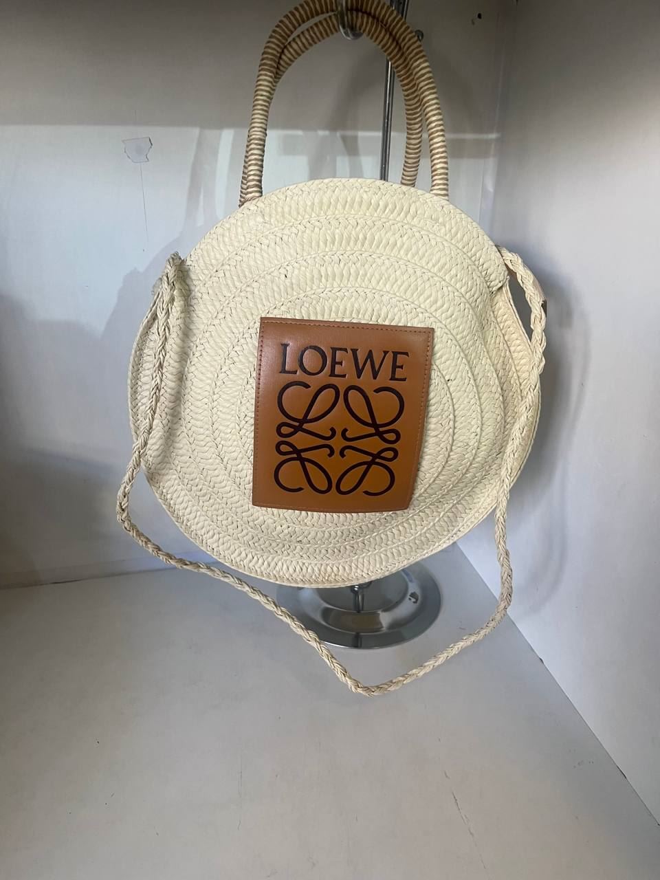 Bolso redondo de Loewe - Imagen 5