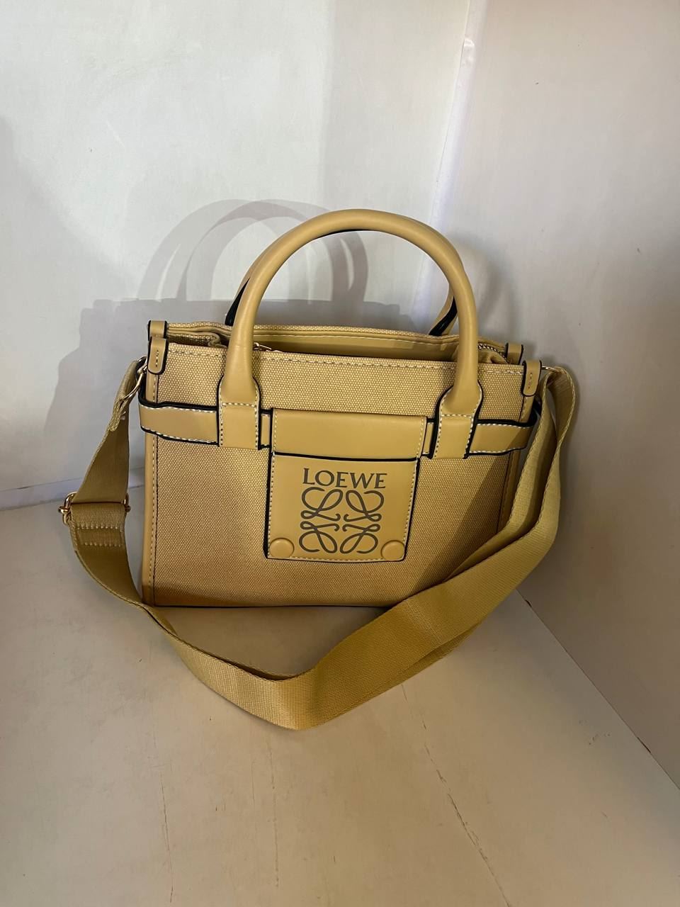 Bolso verano Loewe - Imagen 1