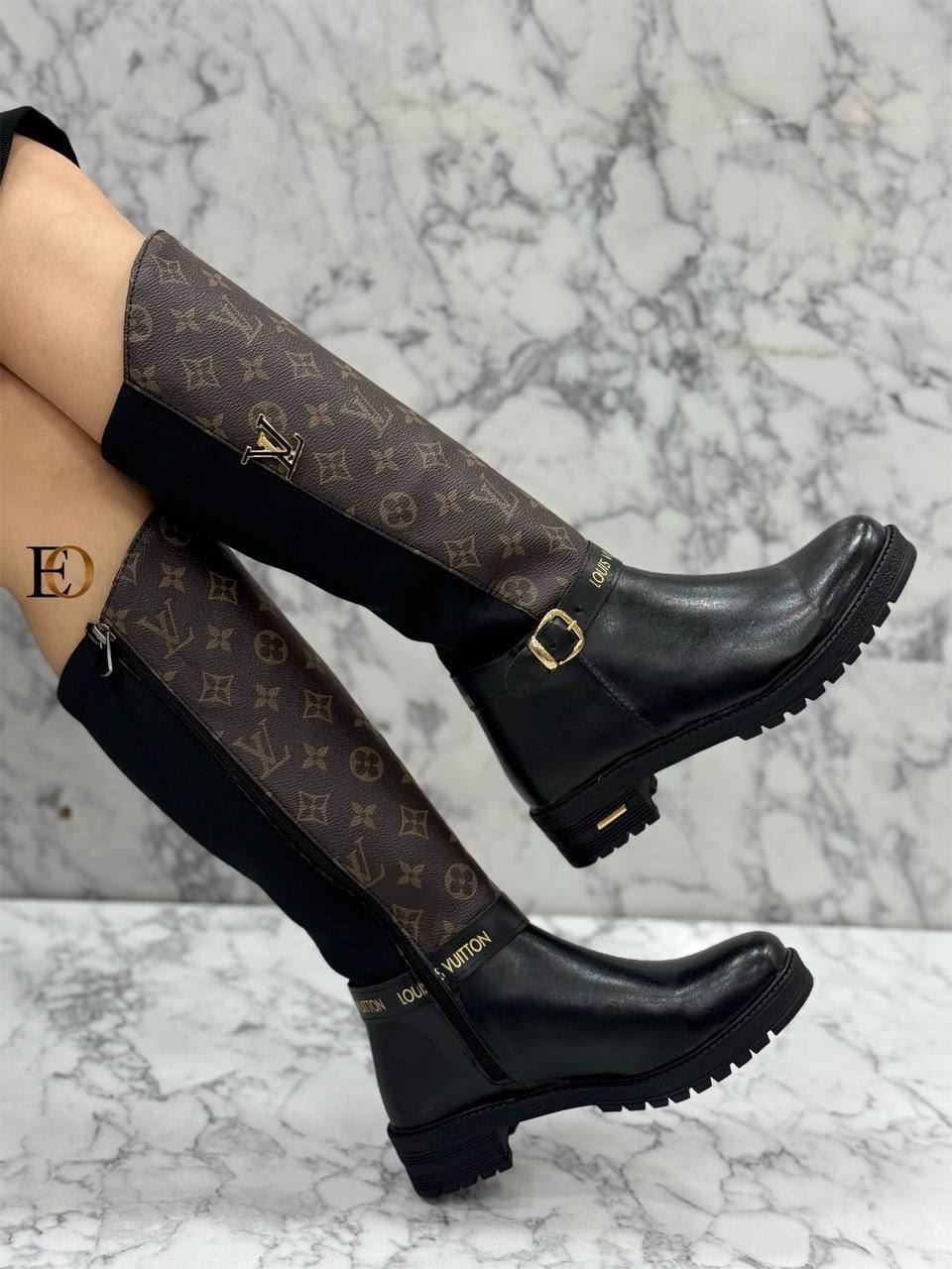 Bota alta Louis Vuitton - Imagen 3