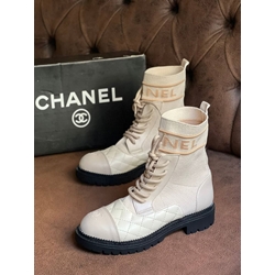 Bota Chanel de tela - Imagen 2