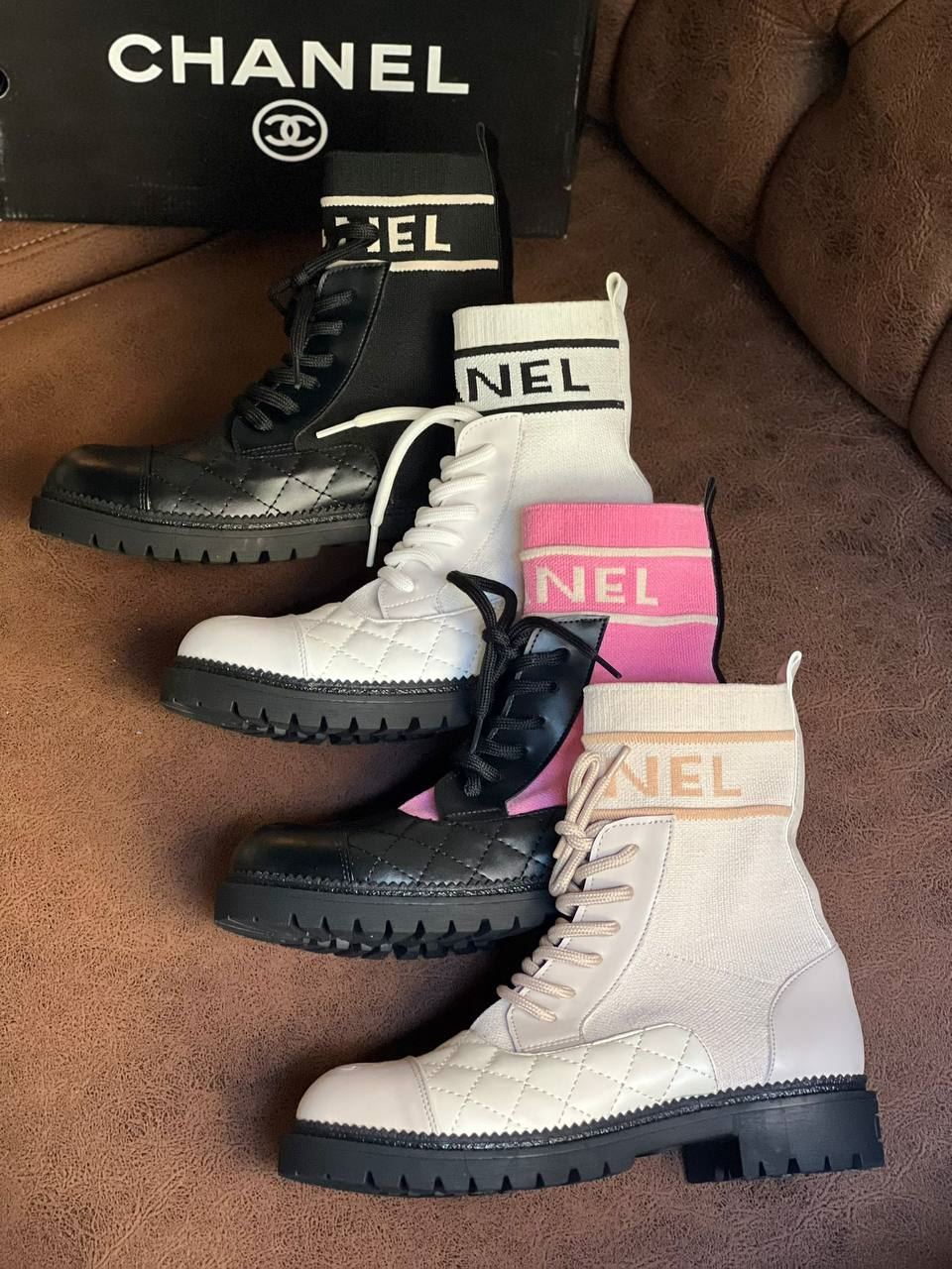 Bota Chanel de tela - Imagen 5