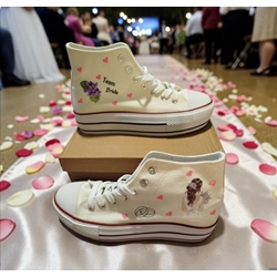 Bota Converse boda novia de espaldas - Imagen 1