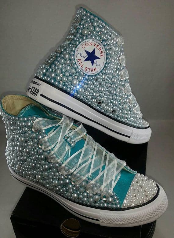 Bota Converse Chuck Taylor con perlas decoradas - Imagen 2