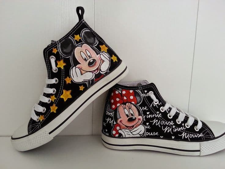 Bota Converse Chuck Taylor Mickey y Minnie - Imagen 1