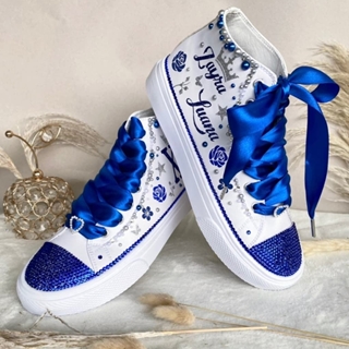 Bota Converse Chuck Taylor personalizada con perlas - Imagen 1
