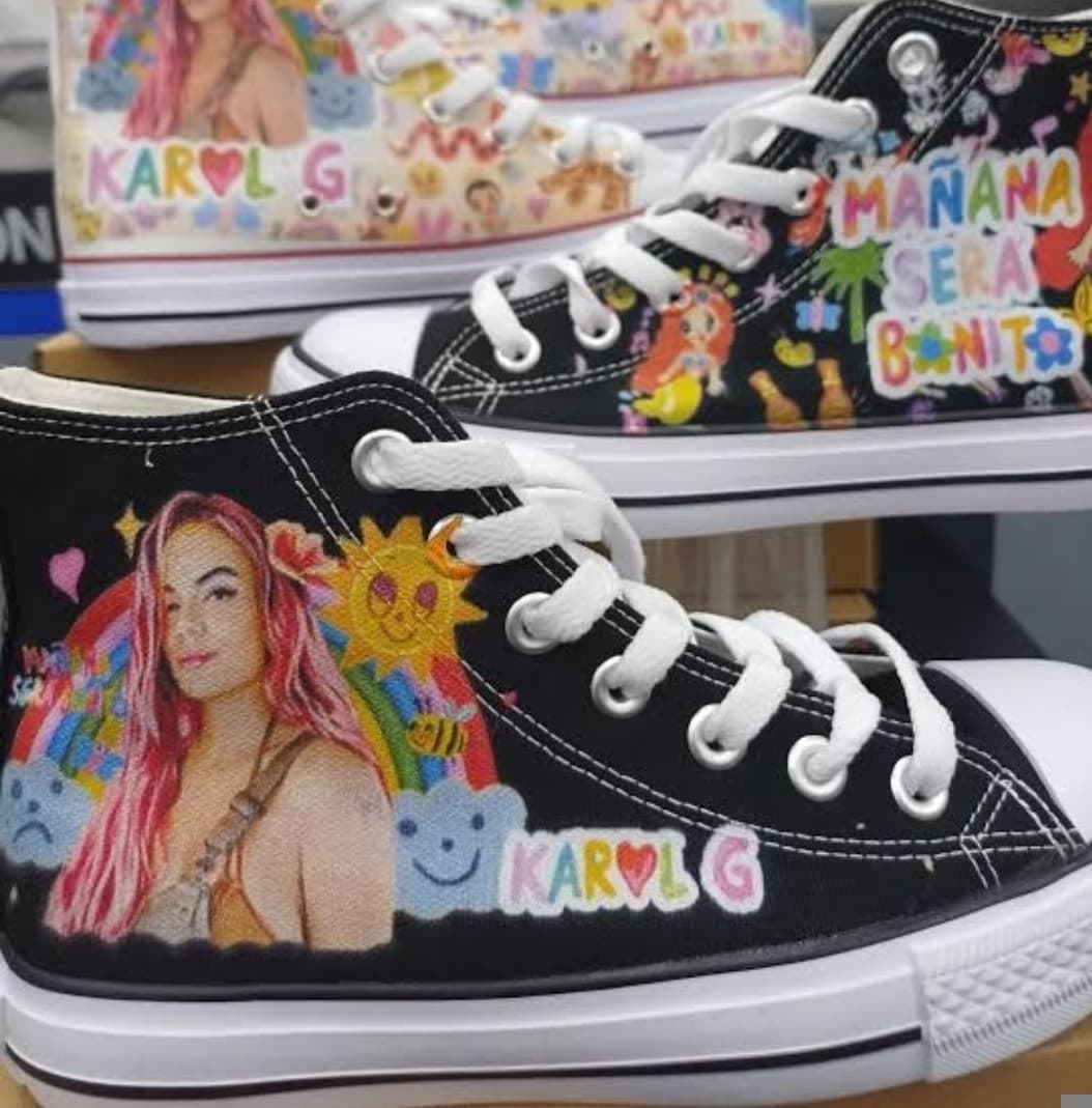 Bota Converse Chuck Taylor personalizada Karol G La bichota - Imagen 1