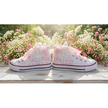 Bota Converse con mariposas de tela primera comunión - Imagen 2