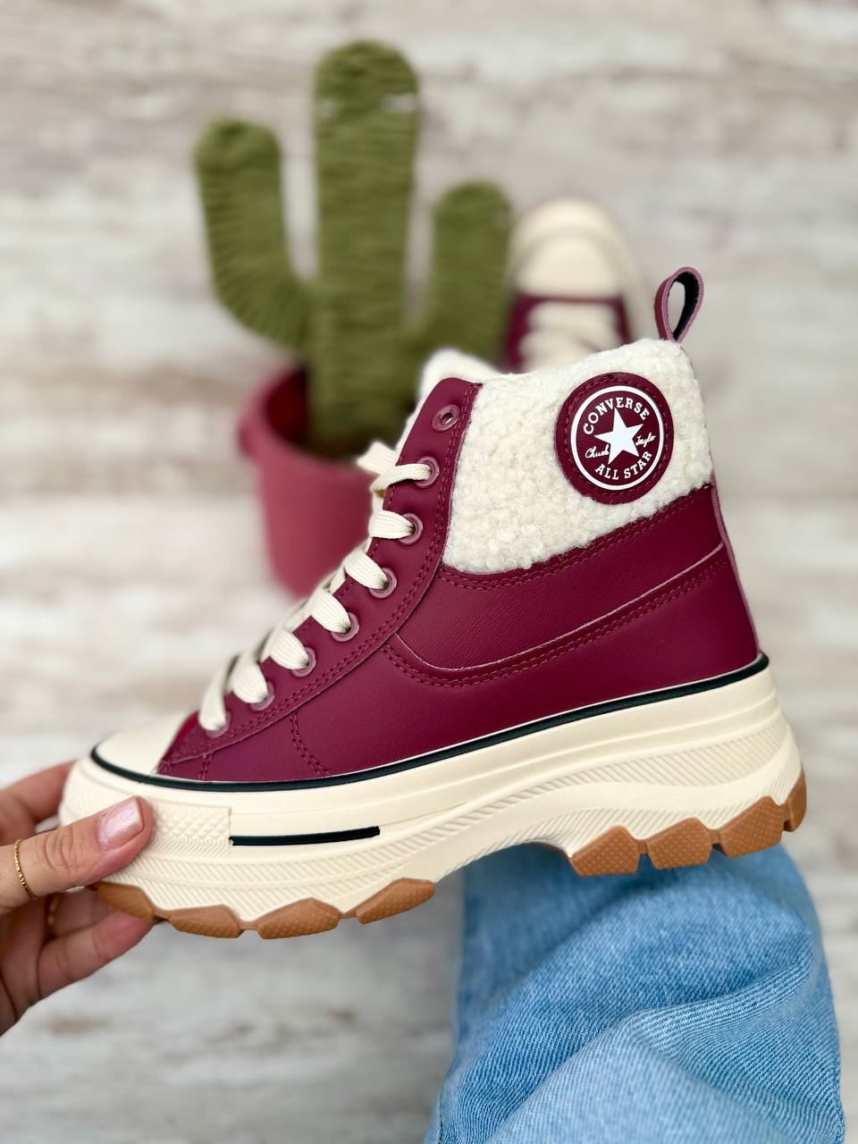 Bota Converse con pelito de borrego - Imagen 1