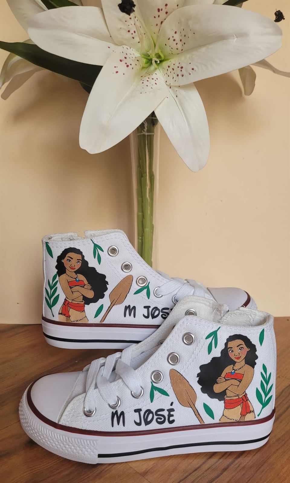 Bota Converse Moana personalizadas - Imagen 1