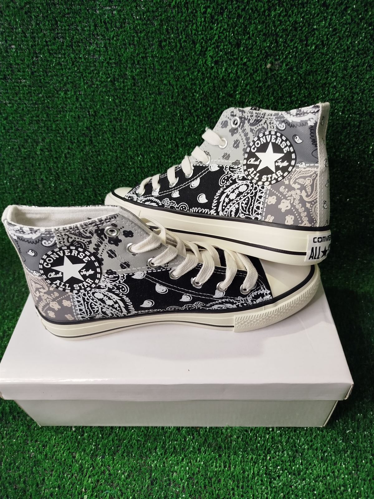 Bota Converse multicolor oferta - Imagen 1