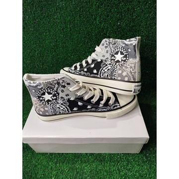 Bota Converse multicolor oferta - Imagen 1