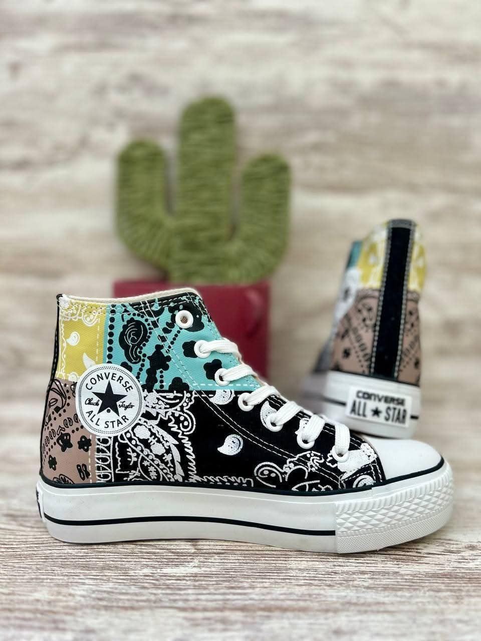 Bota Converse multicolor - Imagen 2